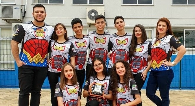 A equipe Titans, de Goiás, pensou em solução com cascas de laranja
- Foto: Divulgação/Sesi