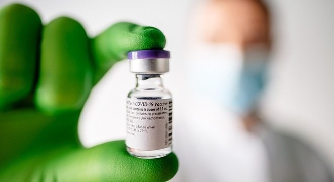 Covid: Brasil recebe 629 mil doses da vacina da Pfizer ...